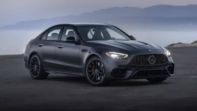 2025-Mercedes-AMG-C63-1