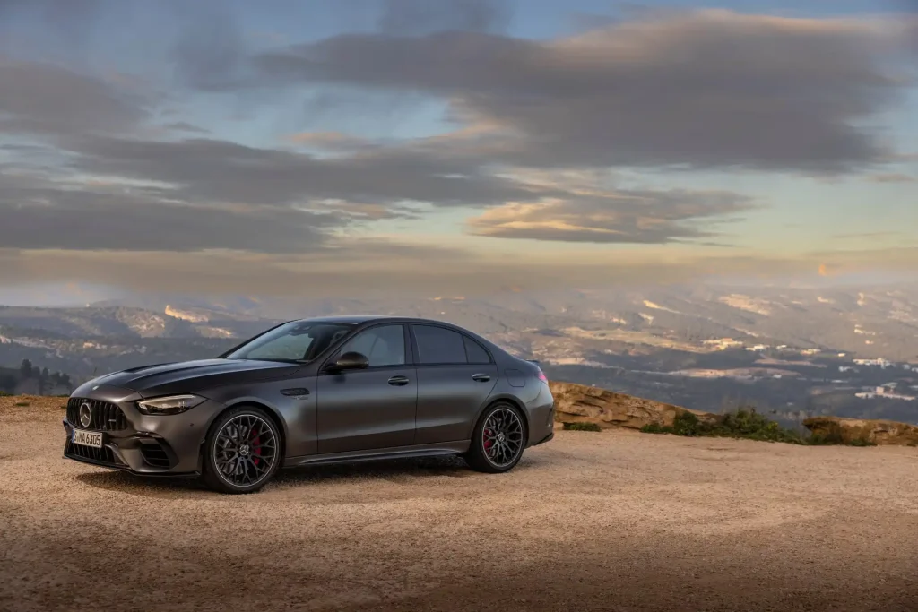 2025-Mercedes-AMG-C63-19