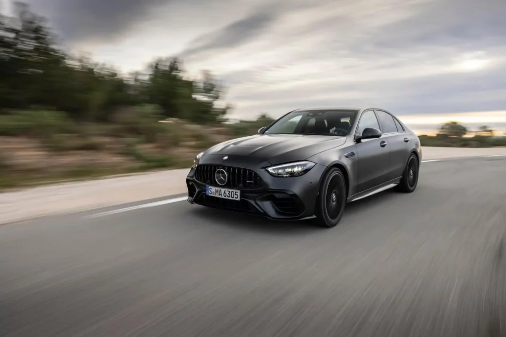 2025-Mercedes-AMG-C63-26