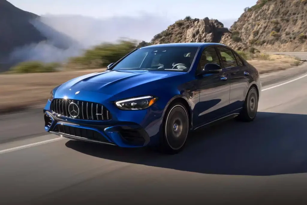2025-Mercedes-AMG-C63-32