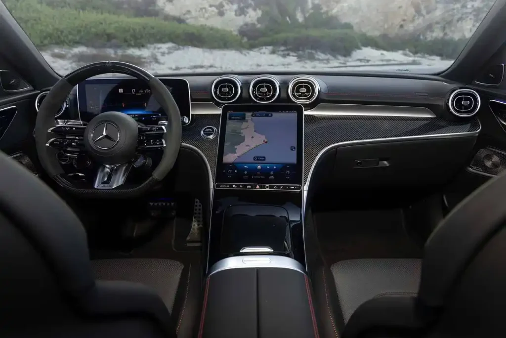 2025-Mercedes-AMG-C63-50