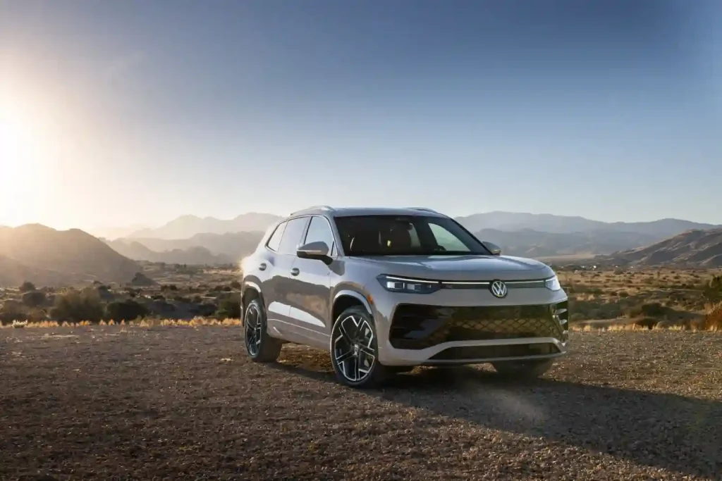 2025-Volkswagen-Tiguan-11