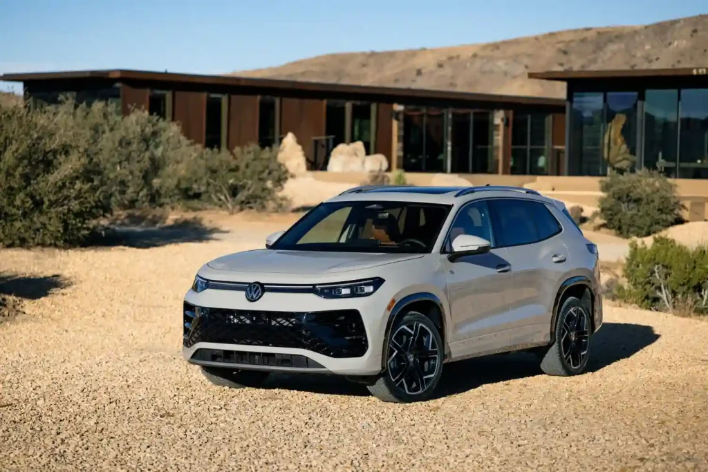 2025-Volkswagen-Tiguan-13