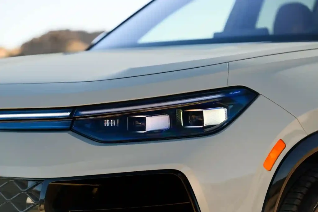 2025-Volkswagen-Tiguan-72
