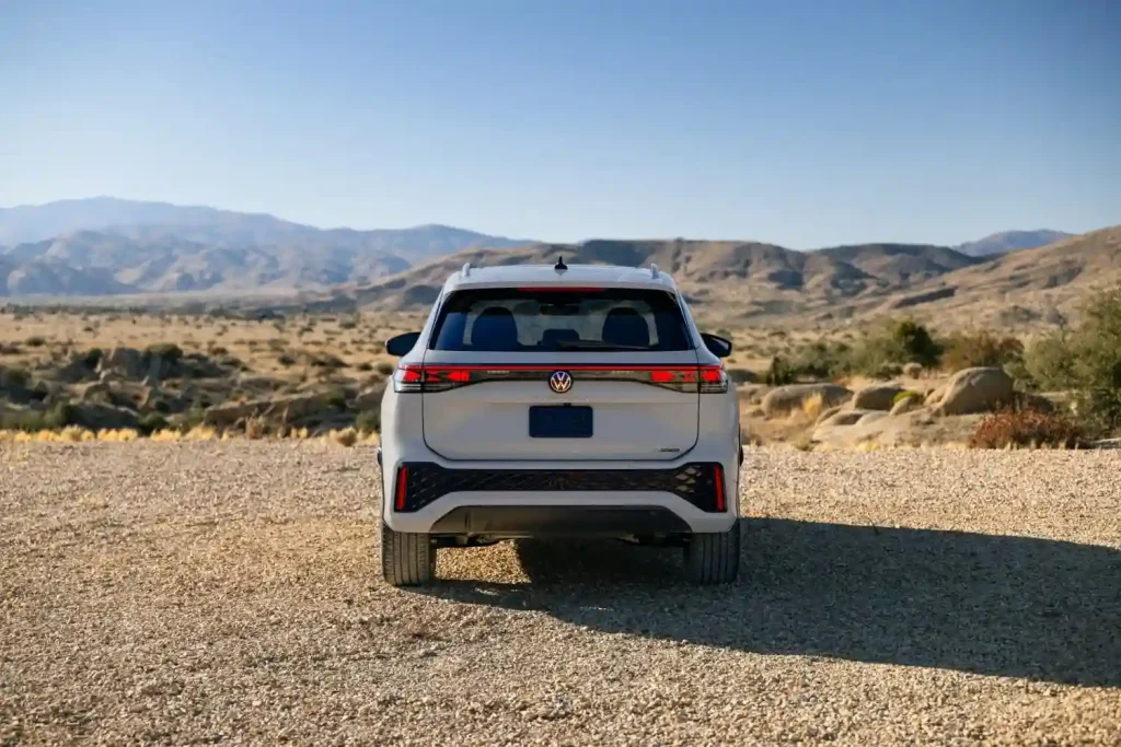 2025-Volkswagen-Tiguan-9