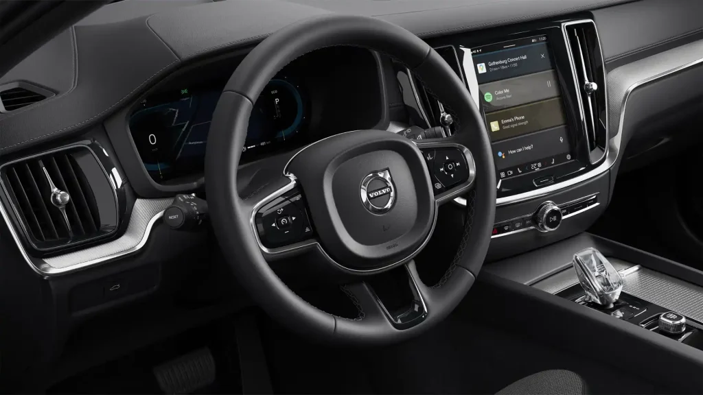 2025-Volvo-S60-33