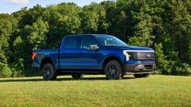 2026-Ford-F-150-Lightnin-STX-1