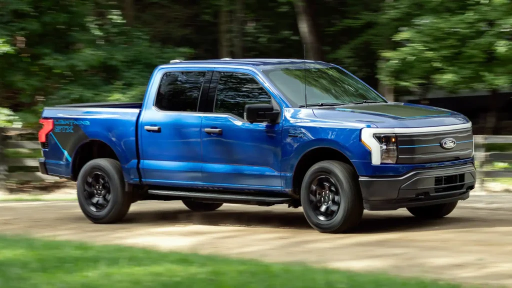 2026-Ford-F-150-Lightnin-STX-11
