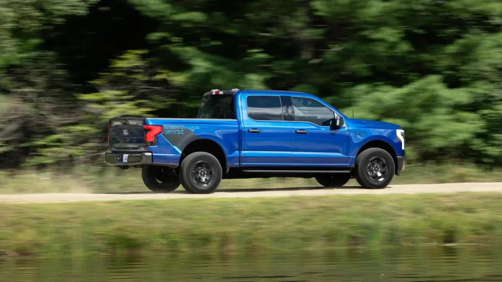 2026-Ford-F-150-Lightnin-STX-12