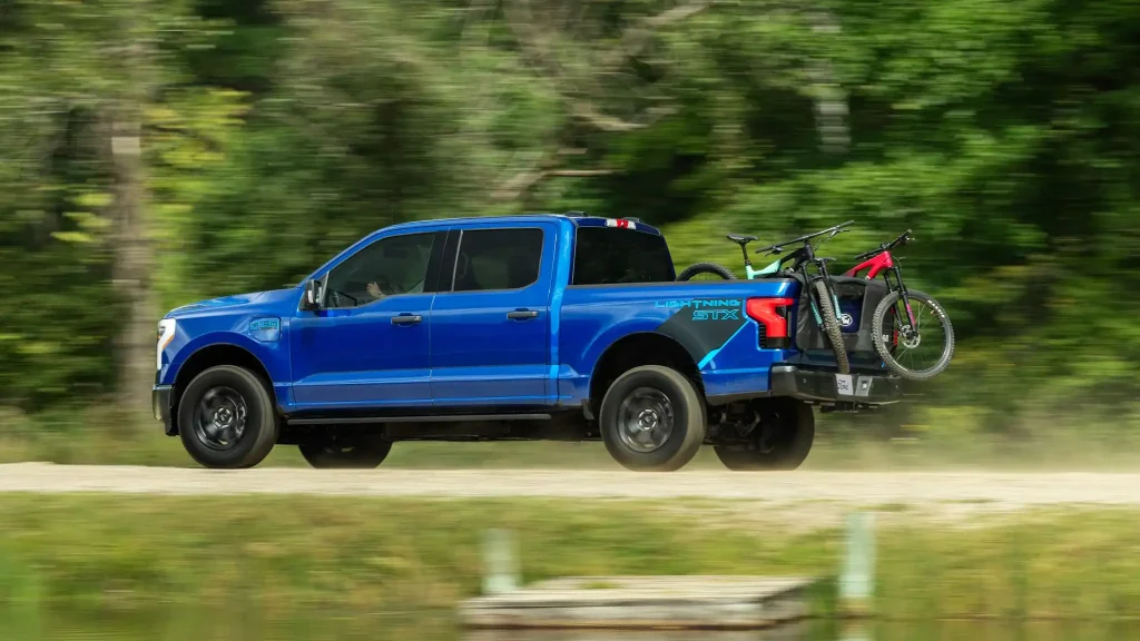 2026-Ford-F-150-Lightnin-STX-8