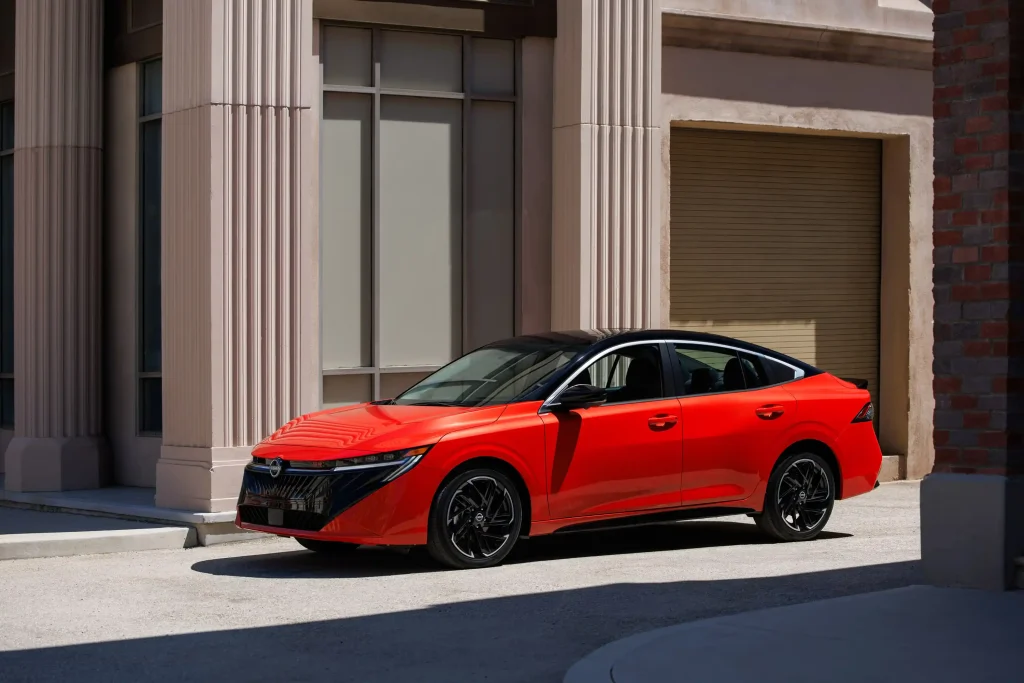 2026-Nissan-Sentra-2