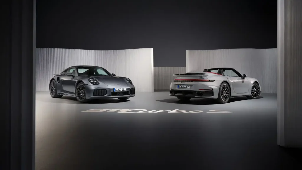 2026-Porsche-911-Turbo-18