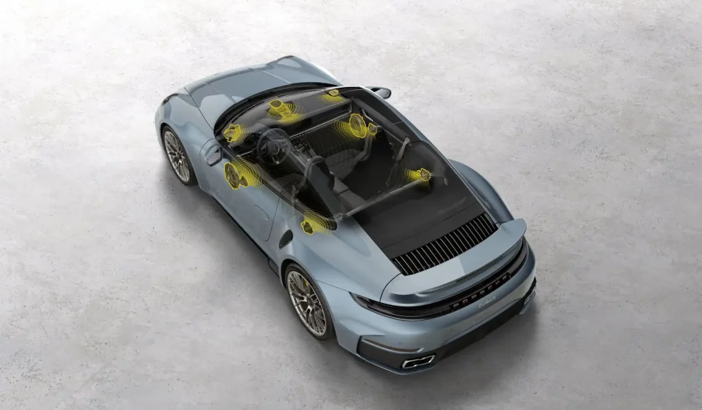 2026-Porsche-911-Turbo-61