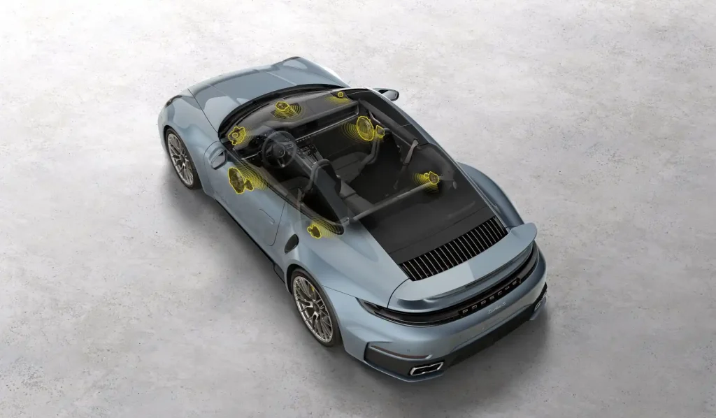 2026-Porsche-911-Turbo-62