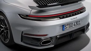 2026-Porsche-911-Turbo-S-17