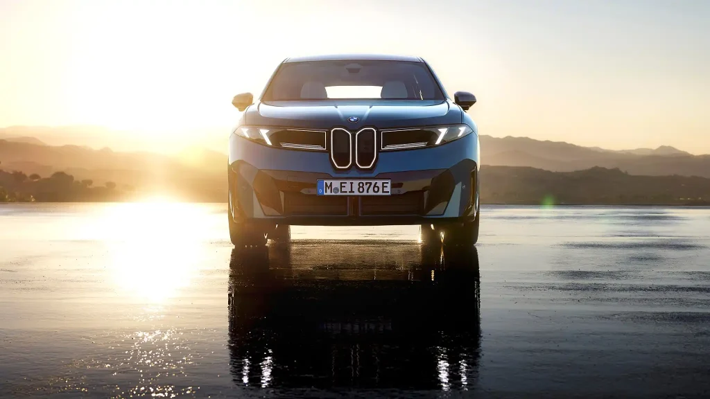 2027-BMW-iX3-12