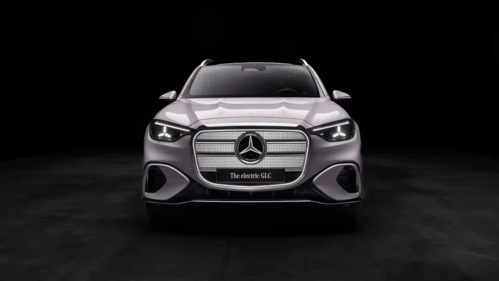 2027-Mercedes-GLC-13