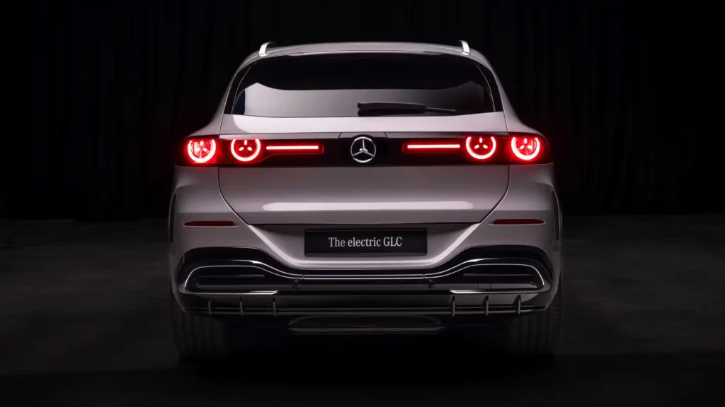 2027-Mercedes-GLC-16