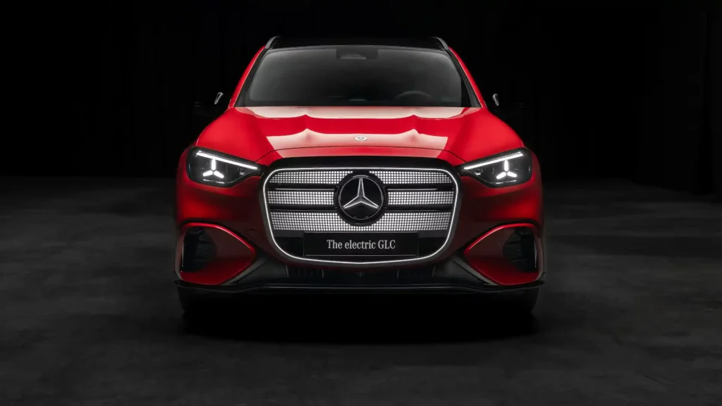 2027-Mercedes-GLC-17