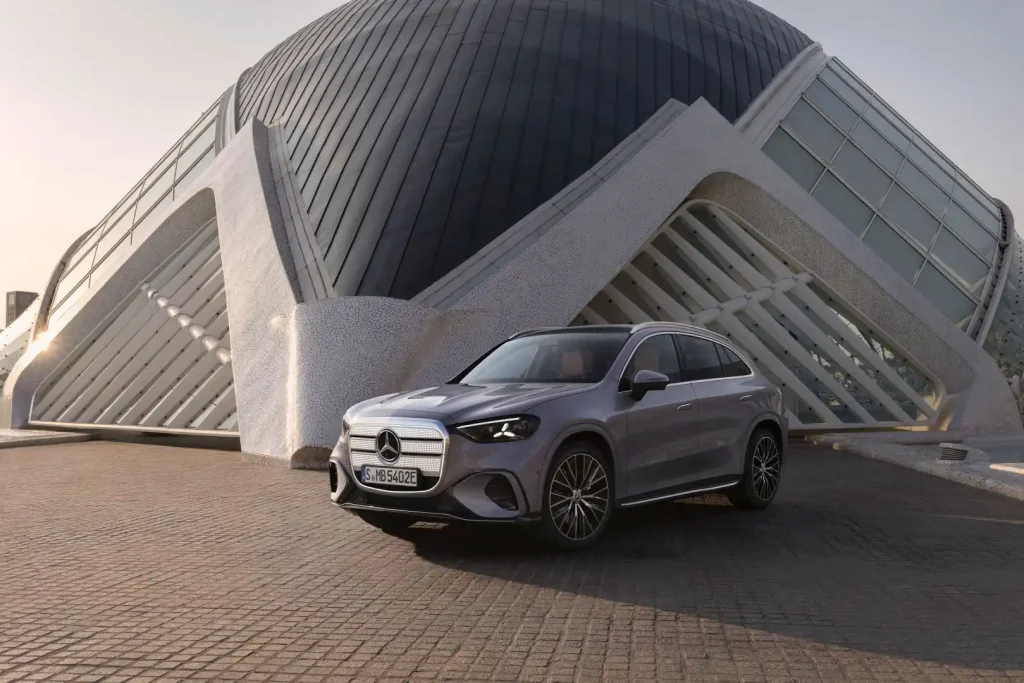 2027-Mercedes-Benz-GLC-Class-EV-20