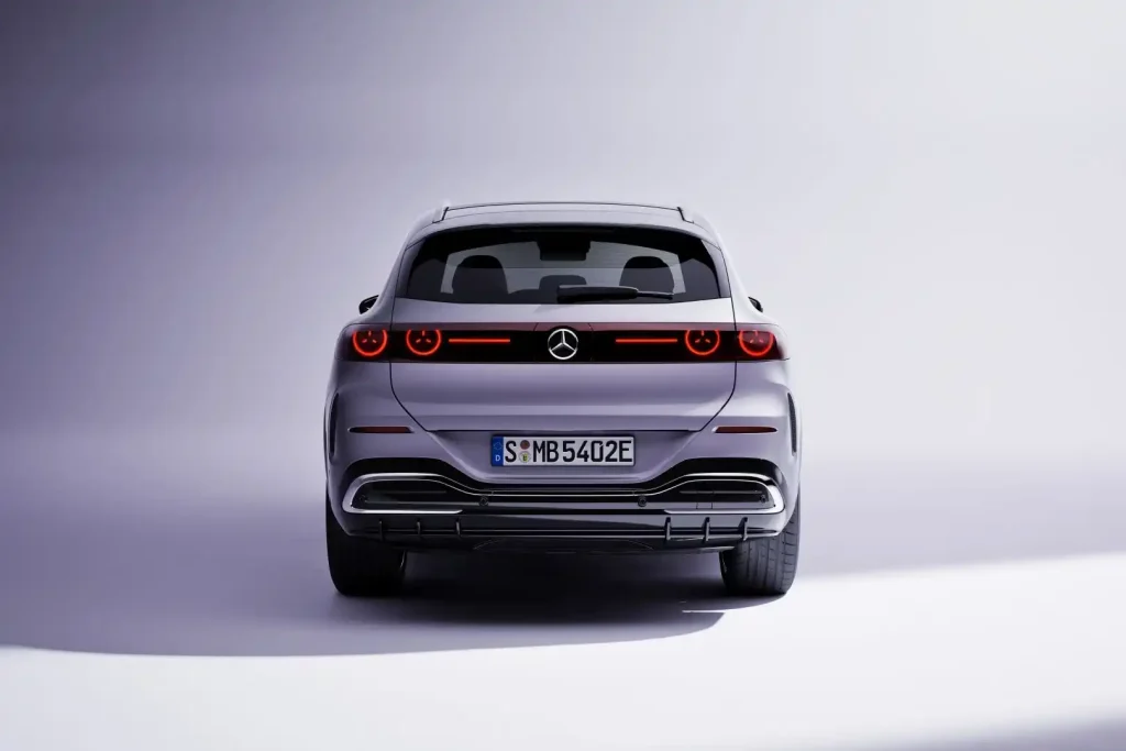 2027-Mercedes-Benz-GLC-Class-EV-8