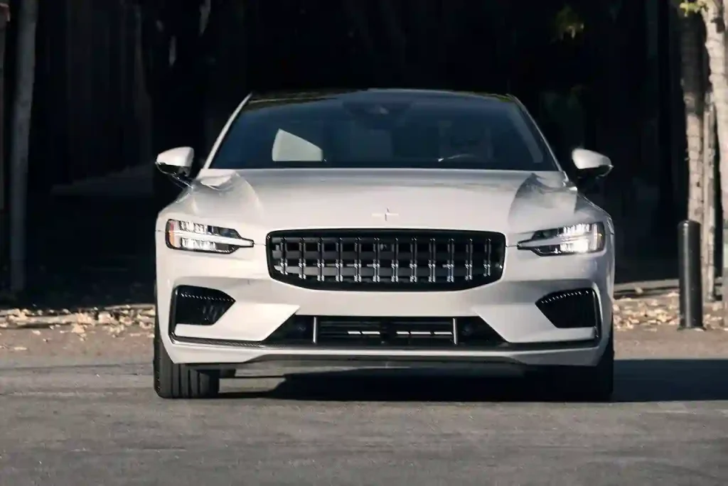 2021-Polestar-1-13