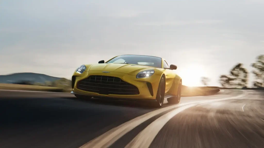 2025-Aston-Martin-Vantage-14
