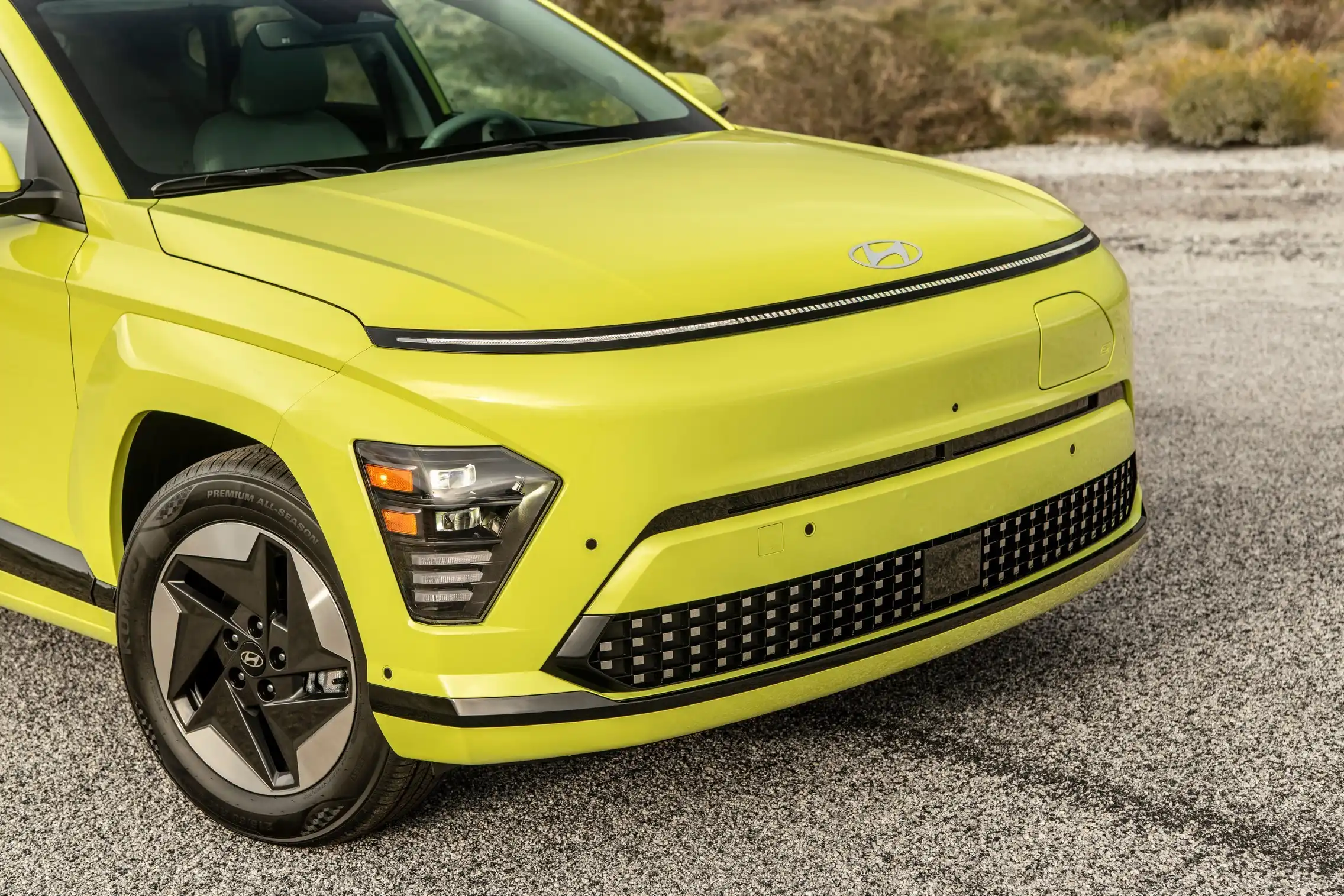 2026-Hyundai-Kona-Electric-5