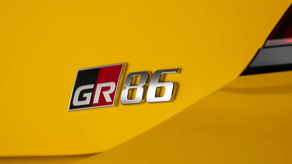 Toyota-GR86-3