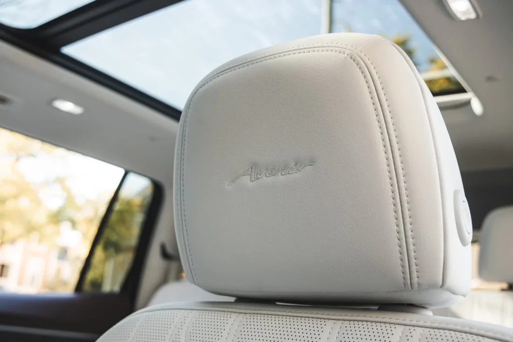 2026-Buick-Enclave-Interior-22