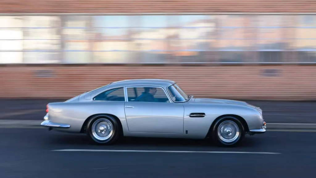1965-aston-martin-works-db5-vantage-restored-with-williams-family-lead-11