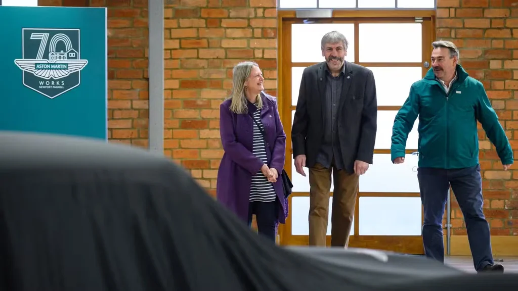 1965-aston-martin-works-db5-vantage-restored-with-williams-family-lead-17