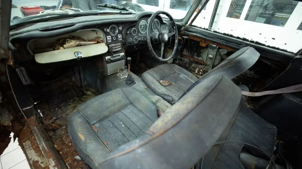 1965-aston-martin-works-db5-vantage-restored-with-williams-family-lead-5