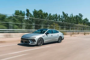 2025-Hyundai-Sonata-14