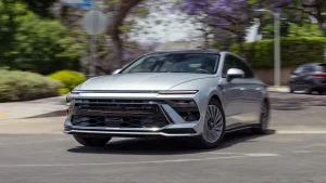 2025-Hyundai-Sonata-19