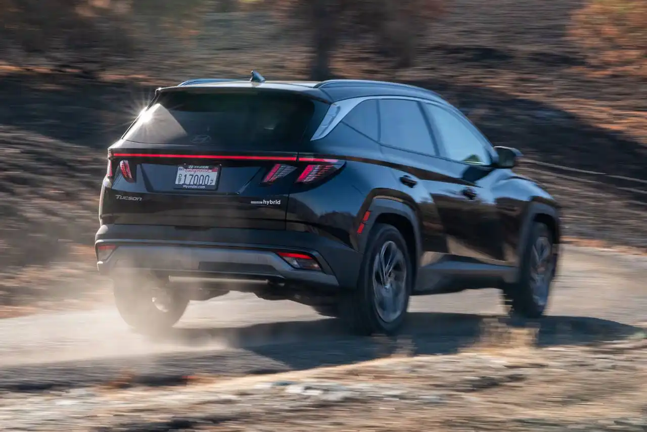 2025-Hyundai-Tucson-34