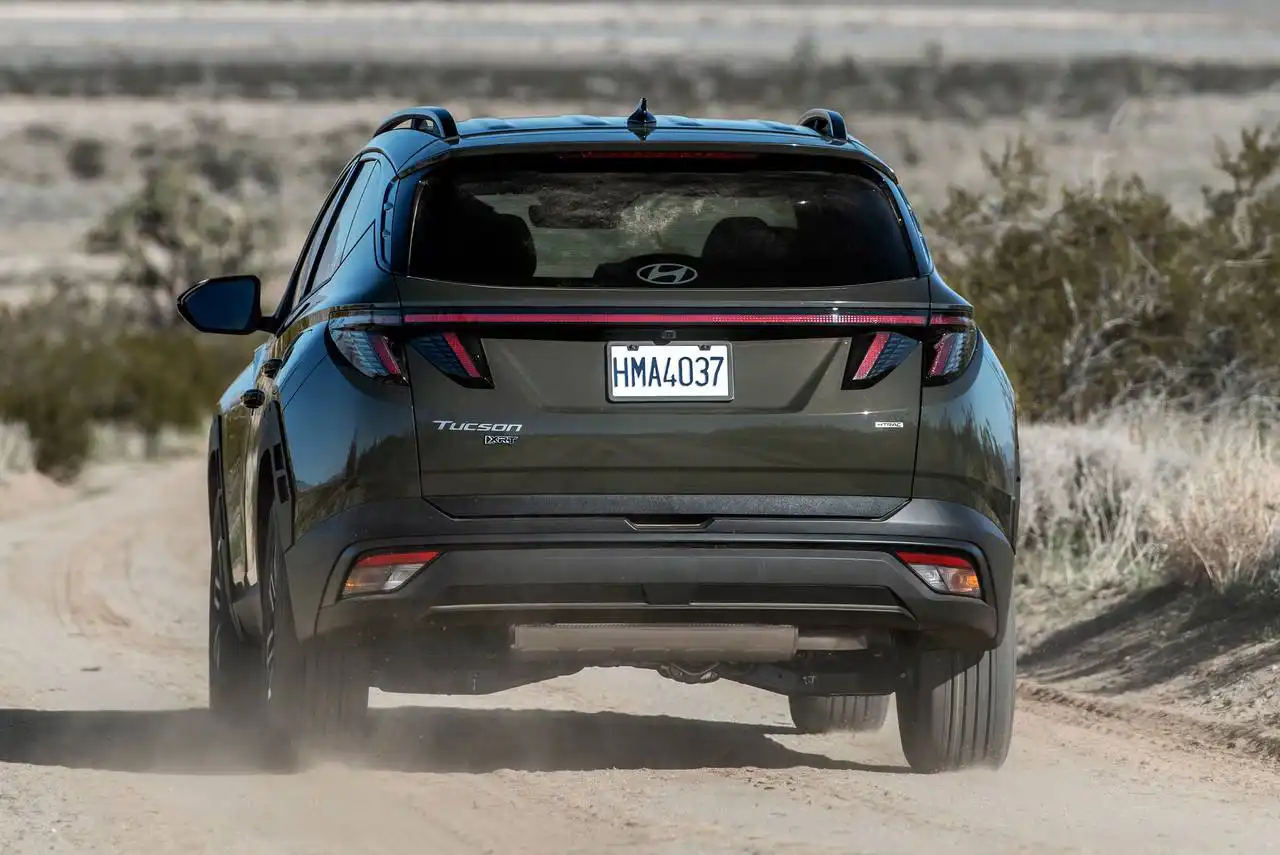 2025-Hyundai-Tucson-37