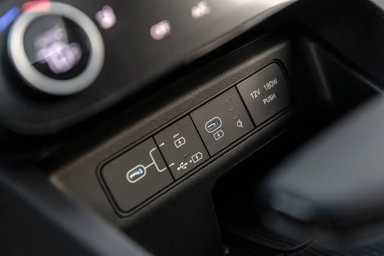 2025-Hyundai-Tucson-83