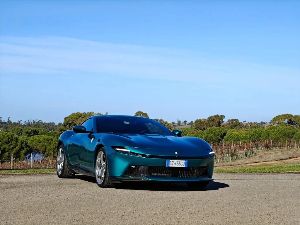 2026-Ferrari-Amalfi-17