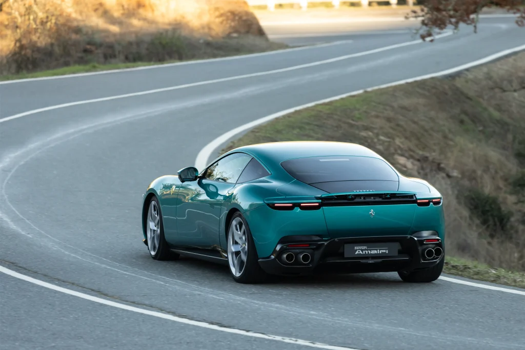 2026-Ferrari-Amalfi-32