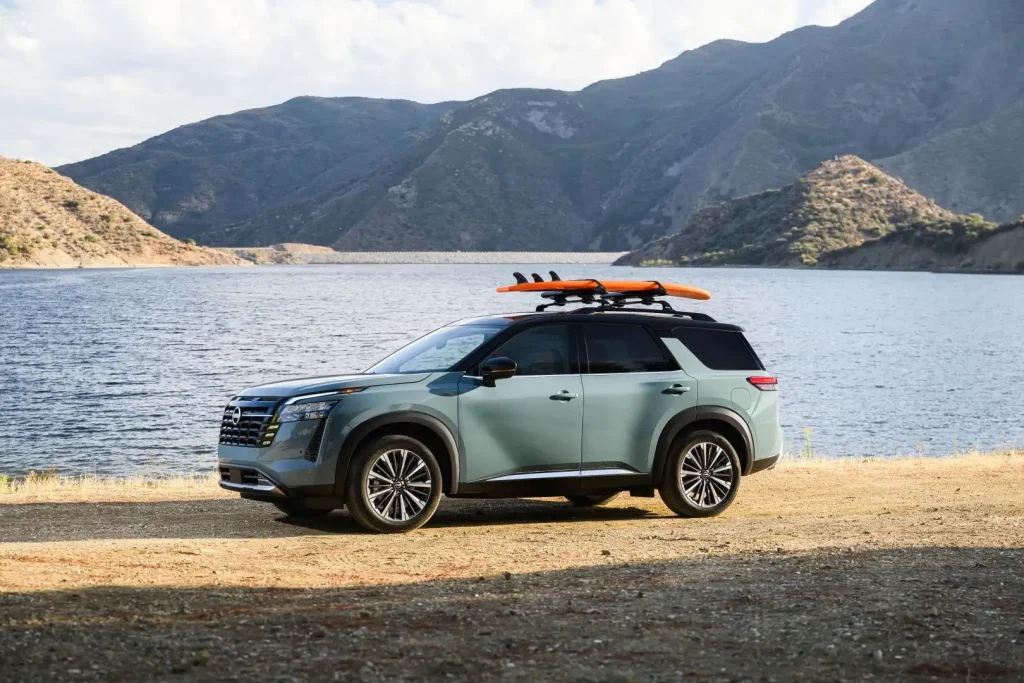 2026-Nissan-Pathfinder-6