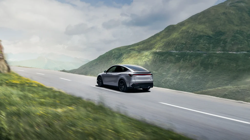 2026-Tesla-Model-Y-Performance-27