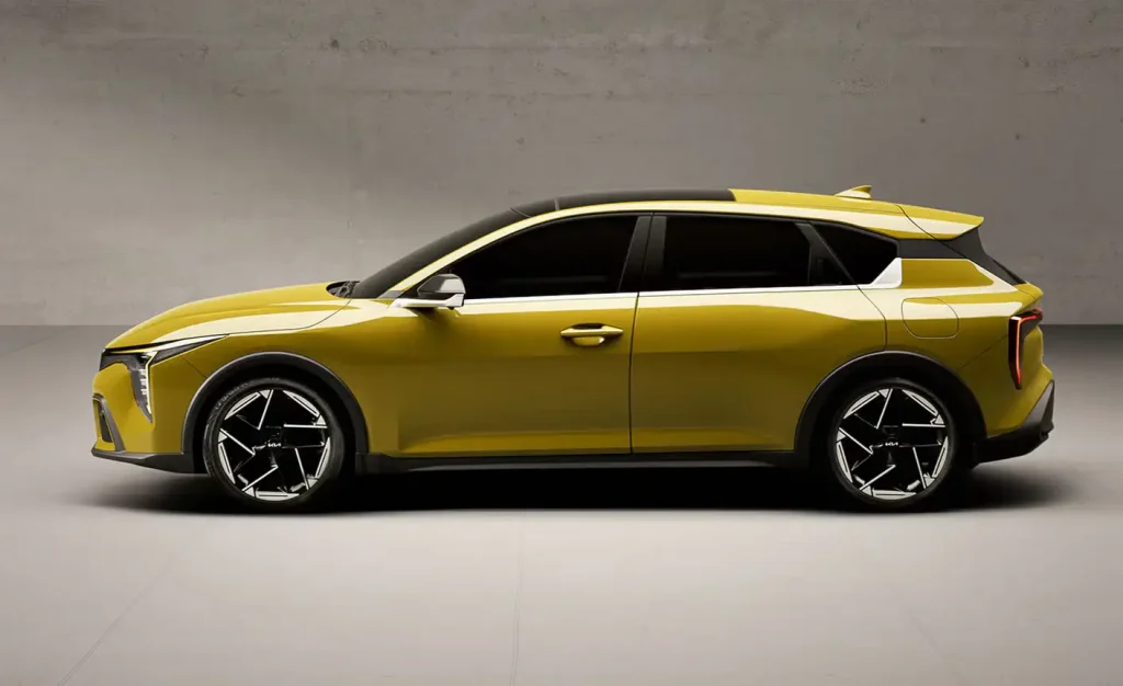 2026-kia-k4-hatchback-2