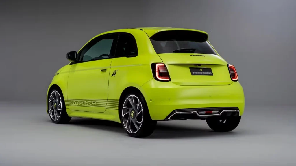 Abarth-500-4