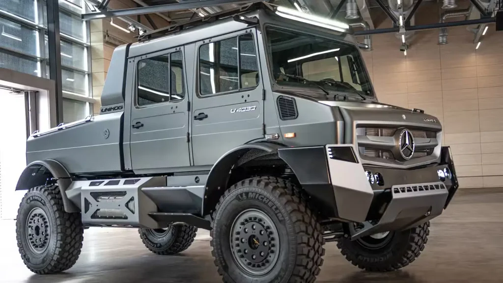Mercedes-Benz-Special-Trucks-8
