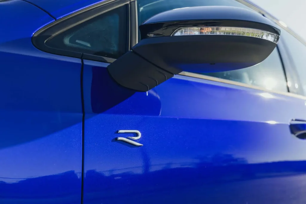 2025-Volkswagen-Golf-R-67