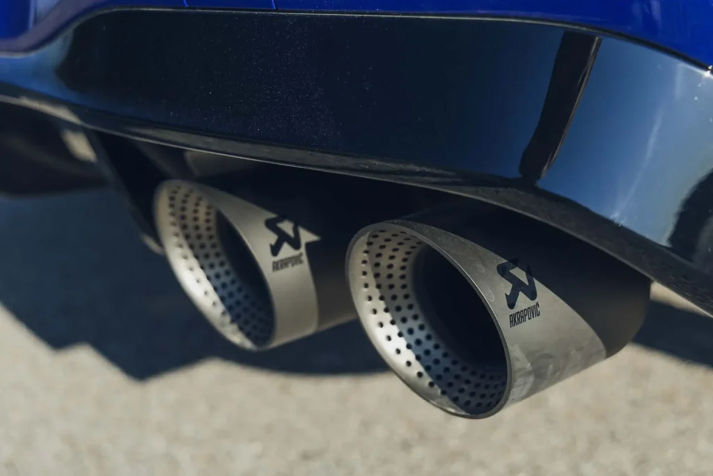 2025-Volkswagen-Golf-R-69